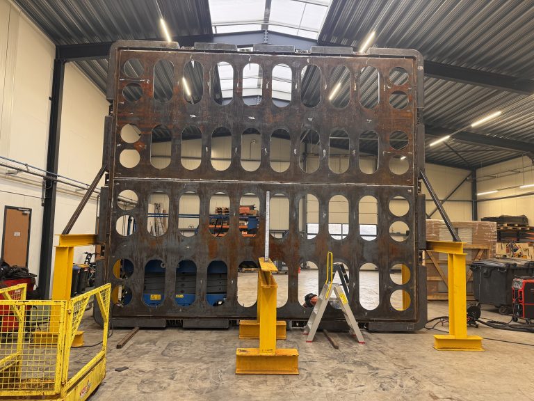 Maatwerk staalconstructie gereed voor offshore toepassing | VDR