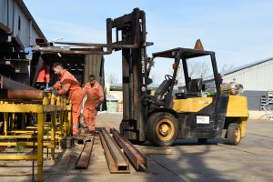 Veiligheidscertificaten heftruck, hoogwerker en VVL behaald bij VDR